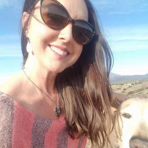 Meet your Posher, Kelli